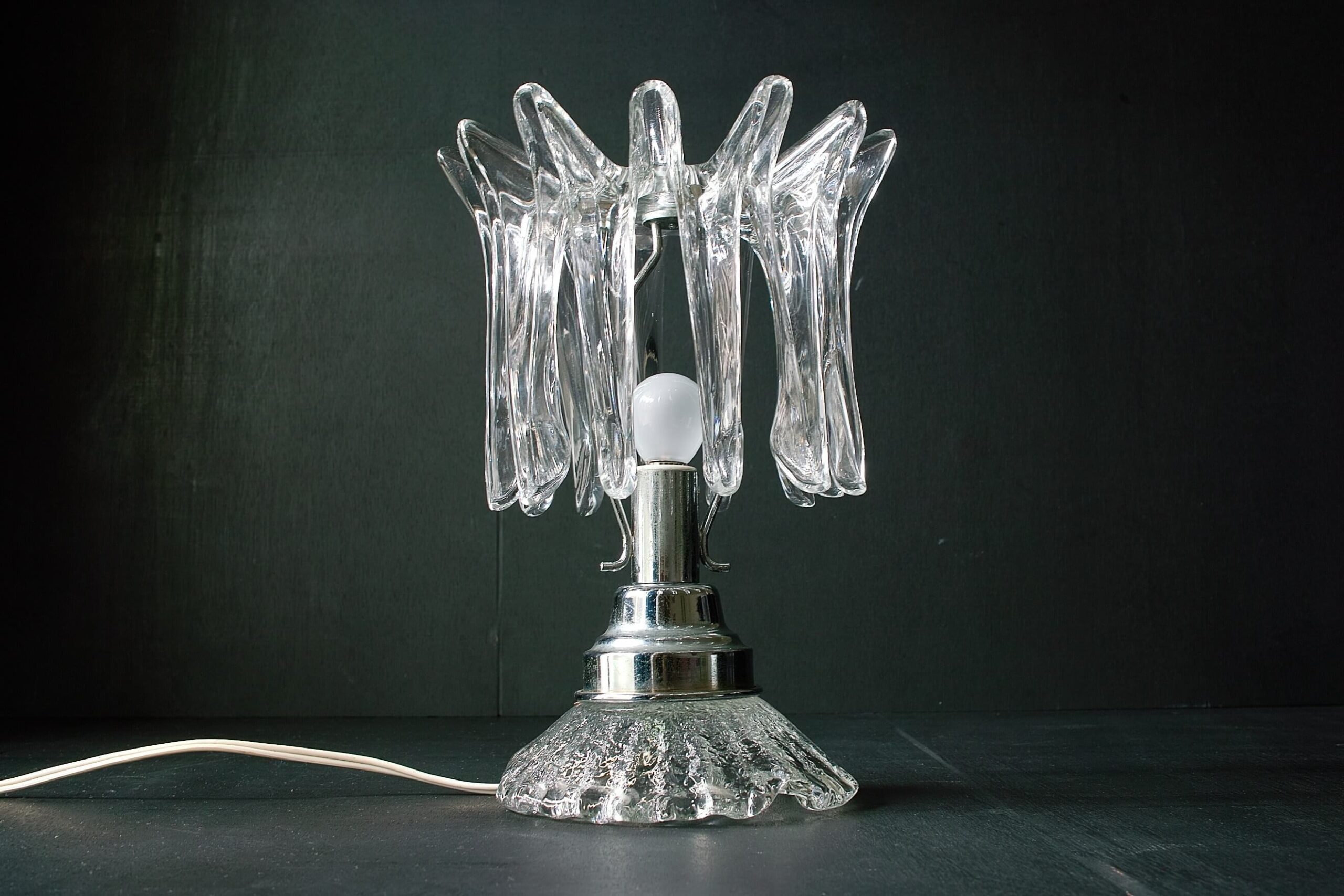 No.7769「ガラスのテーブルランプ：岩田工芸硝子」SOLD | ボルトナット