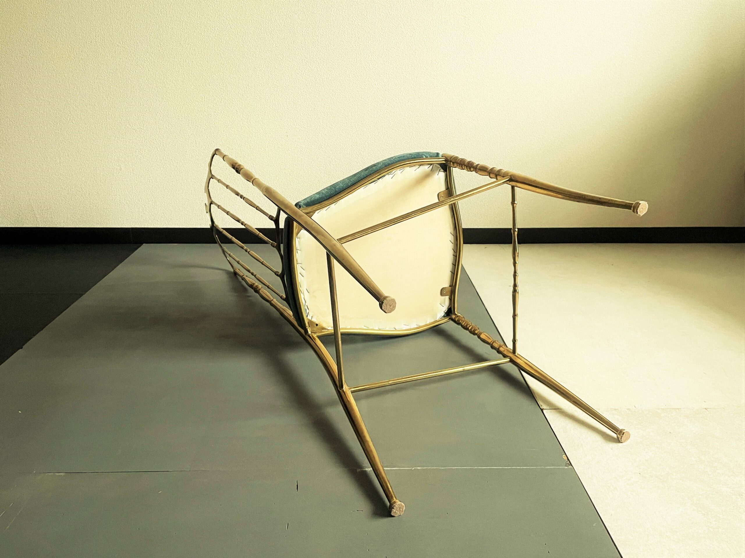 DBC51 イタリア ヴィンテージ ブラス キアヴァリチェア 真鍮 レダと