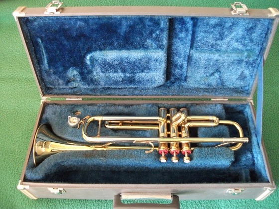 希少】旧西ドイツ製 HUTTEL ヒュッテル LINE700 トランペット 希少】旧