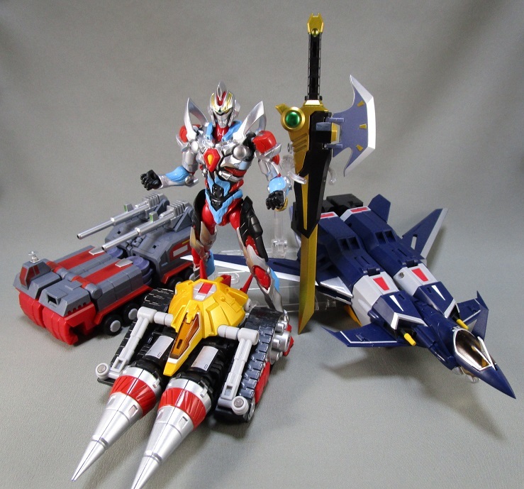 玩具レビュー 超合体超人 DXフルパワーグリッドマン 前編 - 金の