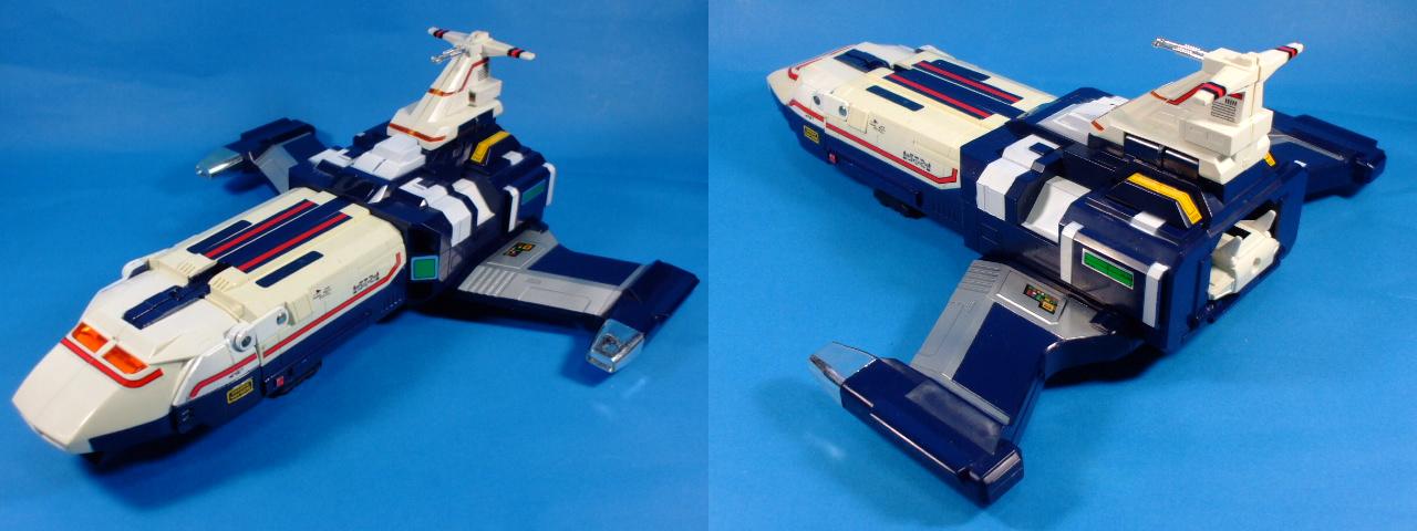 バンダイ 宇宙刑事シャイダー DX超合金 超次元戦闘母艦 バビロス 3段階