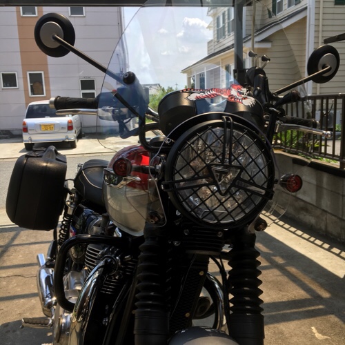 トライアフ純正ボンネビルヘツトライト擦り傷あり、