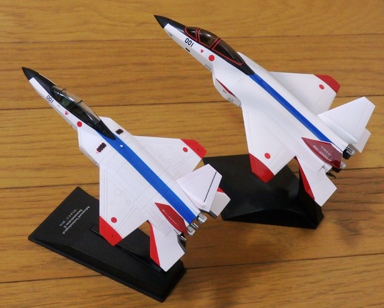 1/100スケール 先進技術実証機「X-2」センムの部屋VSアシェット 比較