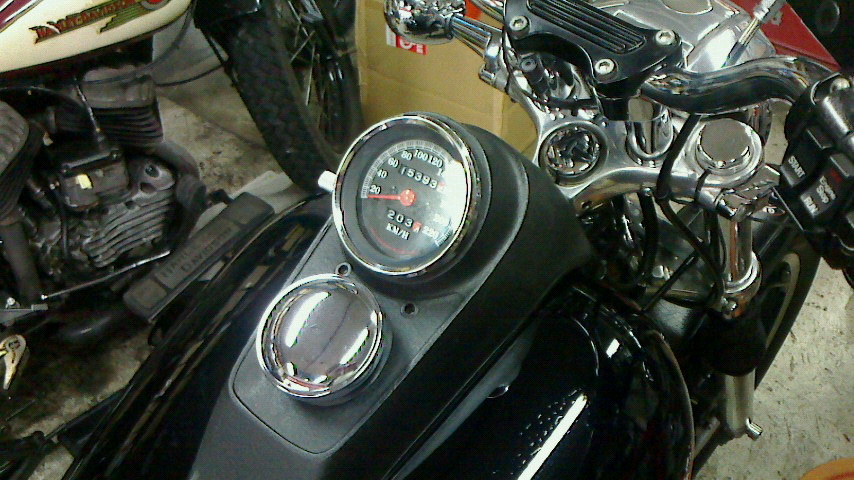 FXRS タンク+メーターコンソール（タコメーター不動）