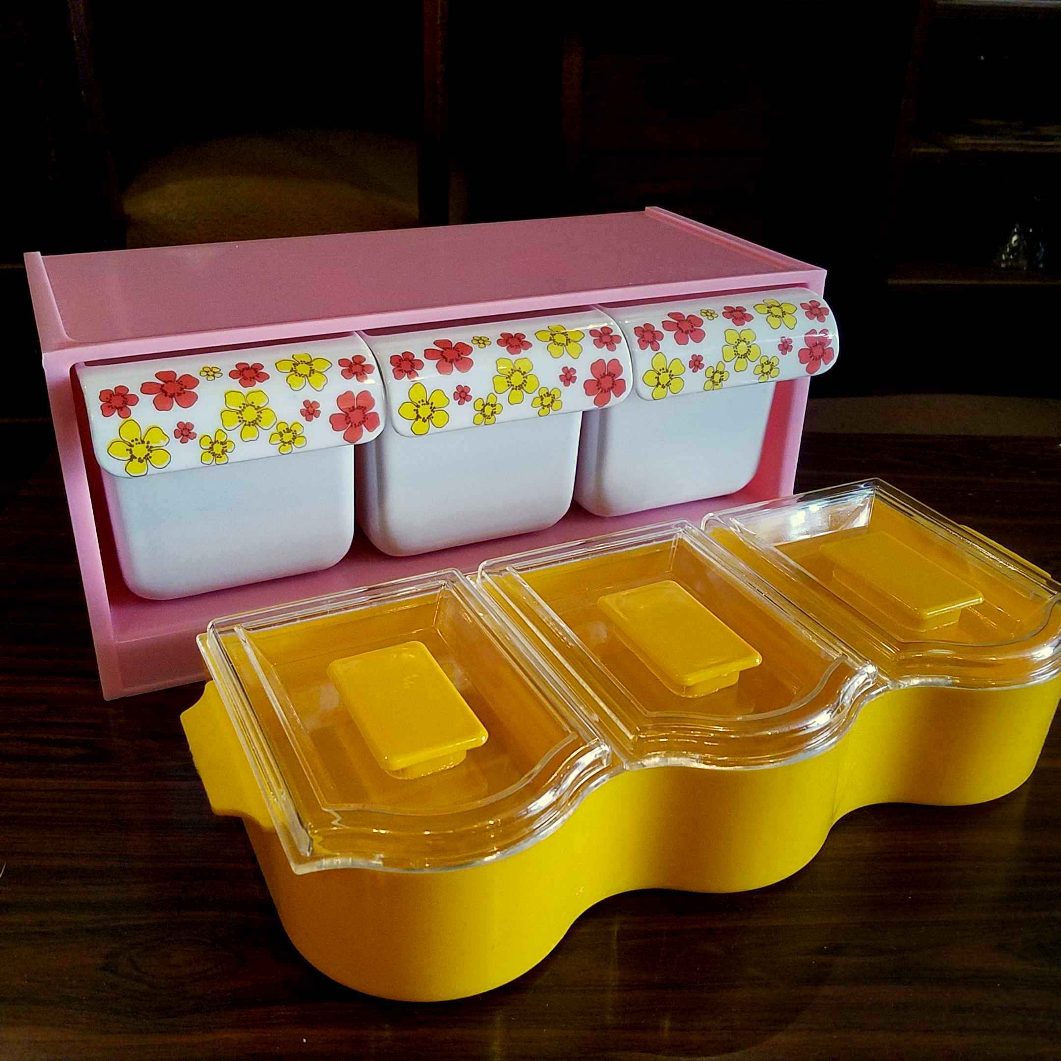 早い物勝ち‼️昭和レトロ 調味料保管ケース レトロポップ 花柄 赤 希少