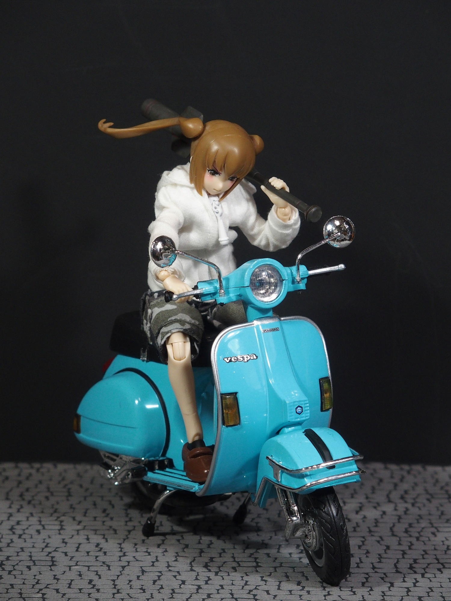 アオシマ 1/24 プラモデル 完成品 スクーター クレタク アオシマ 1