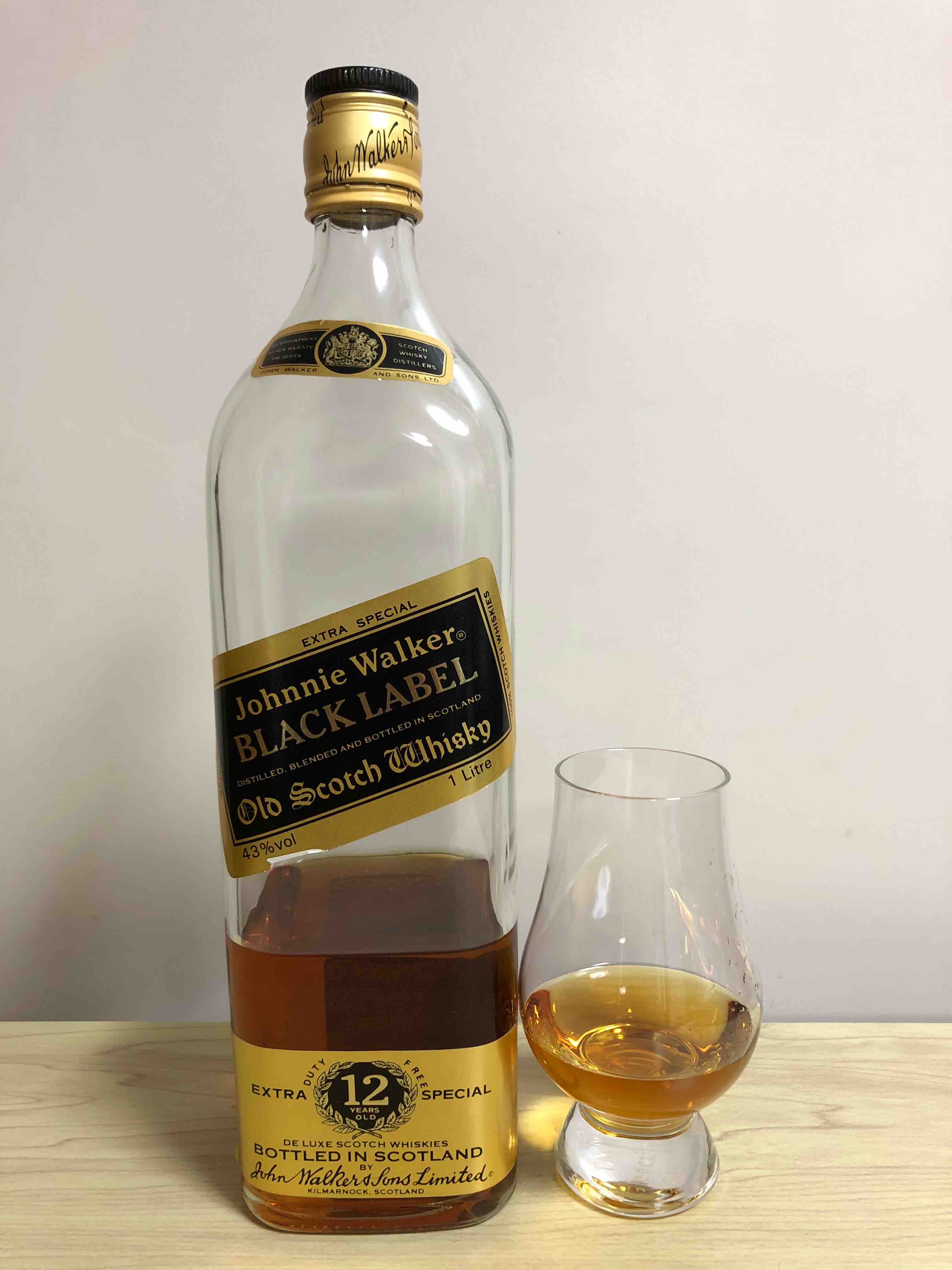 ジョニーウォーカー ブラックラベル 80年代後半流通 | オールド
