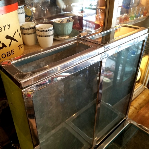 レトロな駄菓子屋/お茶屋のブリキ製ガラスショーケース - [Sold Out