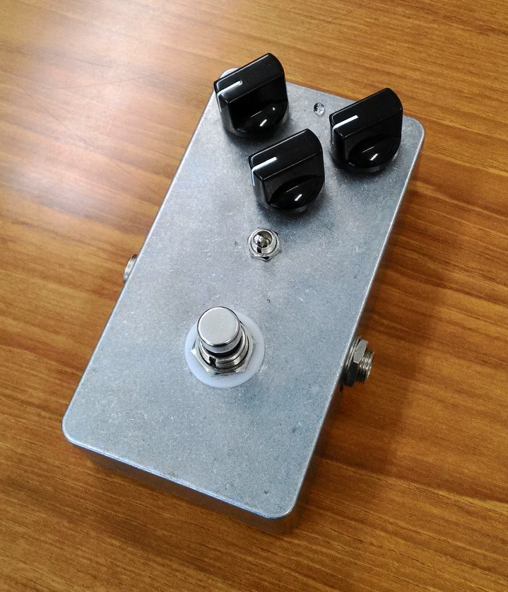 ランドグラフクローンペダルを改造する - もーもーの音楽生活