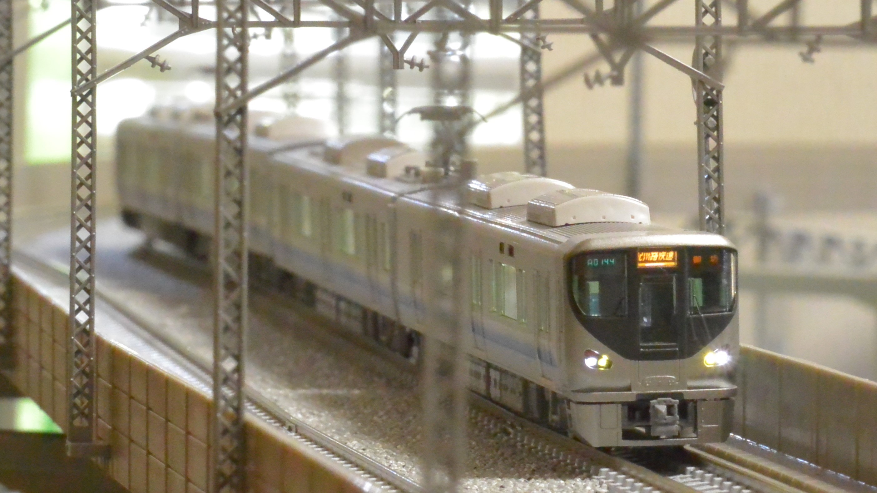 TOMIX_225系5000番台基本セット入線整備（8） - 森の小径