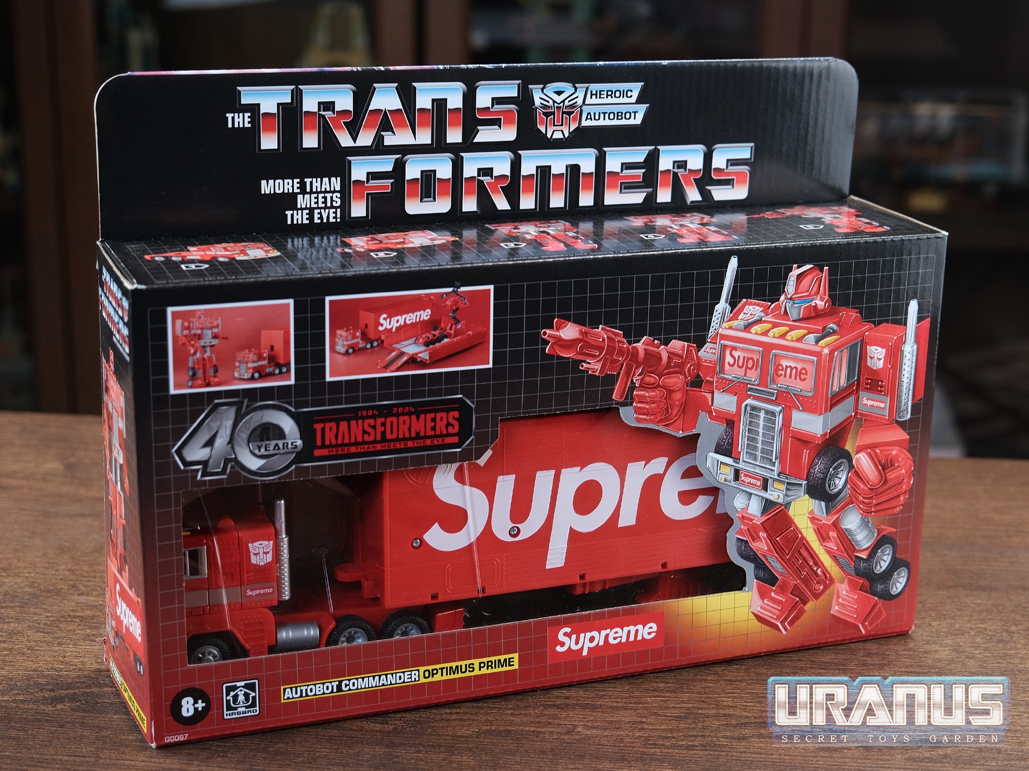 その他 Supreme Transformers G1 Optimus Prime その他 Supreme x