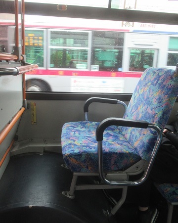 東急バス 座席モケット 東急バス 座席モケット - メルカリ
