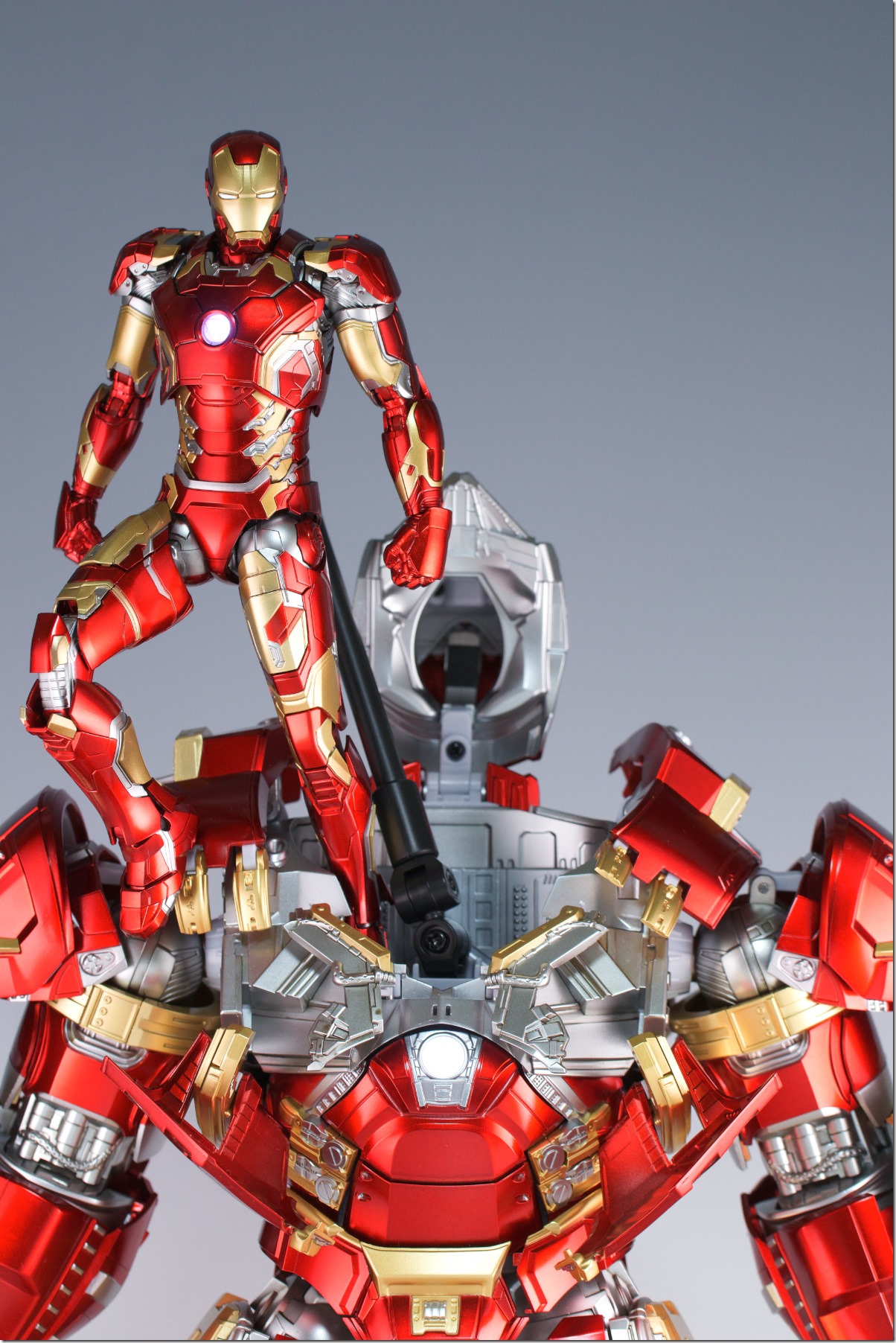 スリー・ゼロ インフィニティ・サーガ 1/12 DLX アイアンマン・マーク