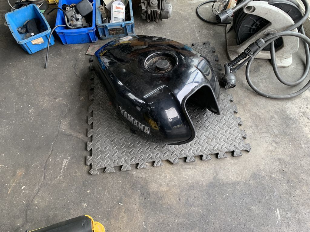 ◇XJR400（4HM）ｷｬﾌﾞﾚﾀｰ分解◇ - モトフェニ店主の日記