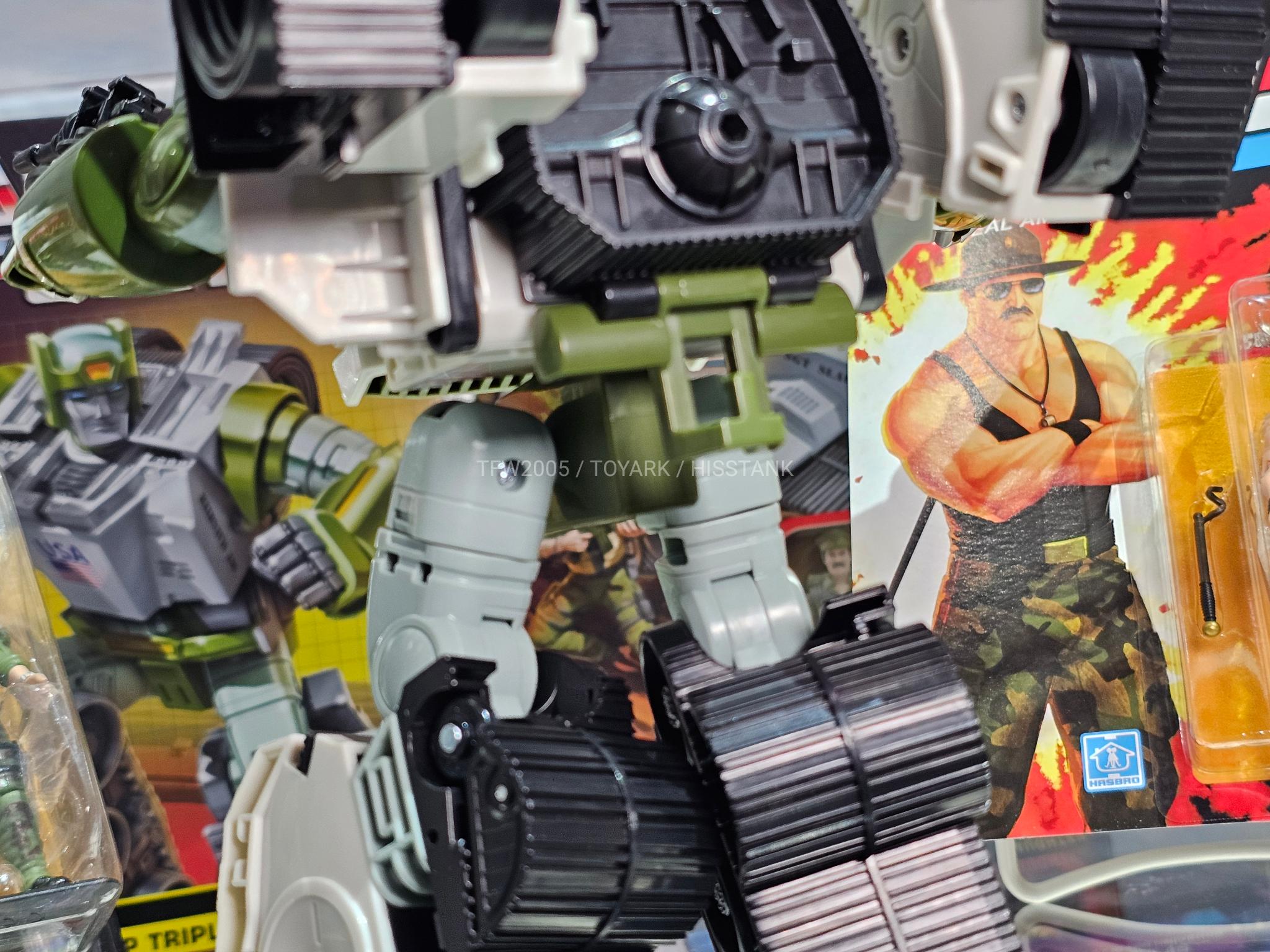 トランスフォーマー GIジョー特種部隊コラボ3T戦車カップ スラフタ軍曹