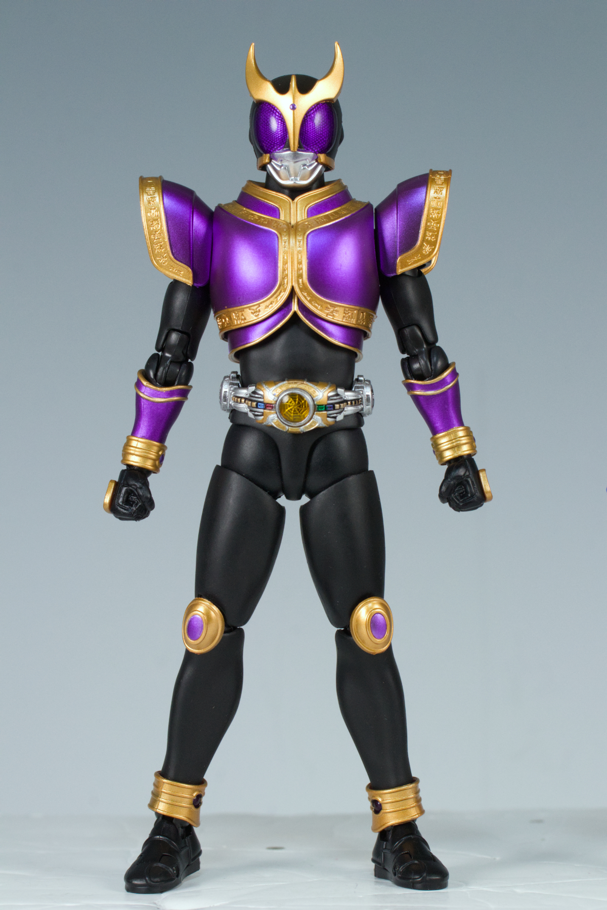 S.H.Figuarts 真骨彫製法 仮面ライダークウガライジングタイタン ミニ