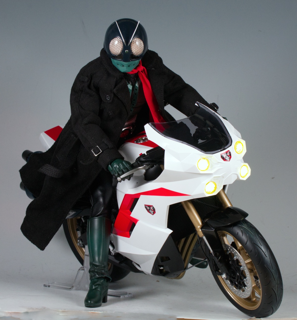 フィグゼロ シン 仮面ライダー 1/6 仮面ライダー用変形サイクロン号