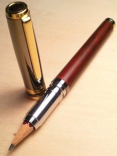 三菱鉛筆 ユニペンシルホルダー UPH-8000 | アフィリエイトの文具評論