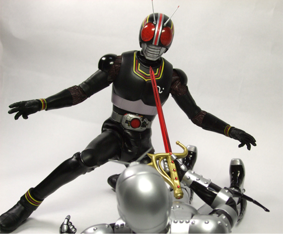 RAH 仮面ライダーブラック＆シャドームーン Amazon.co.jp