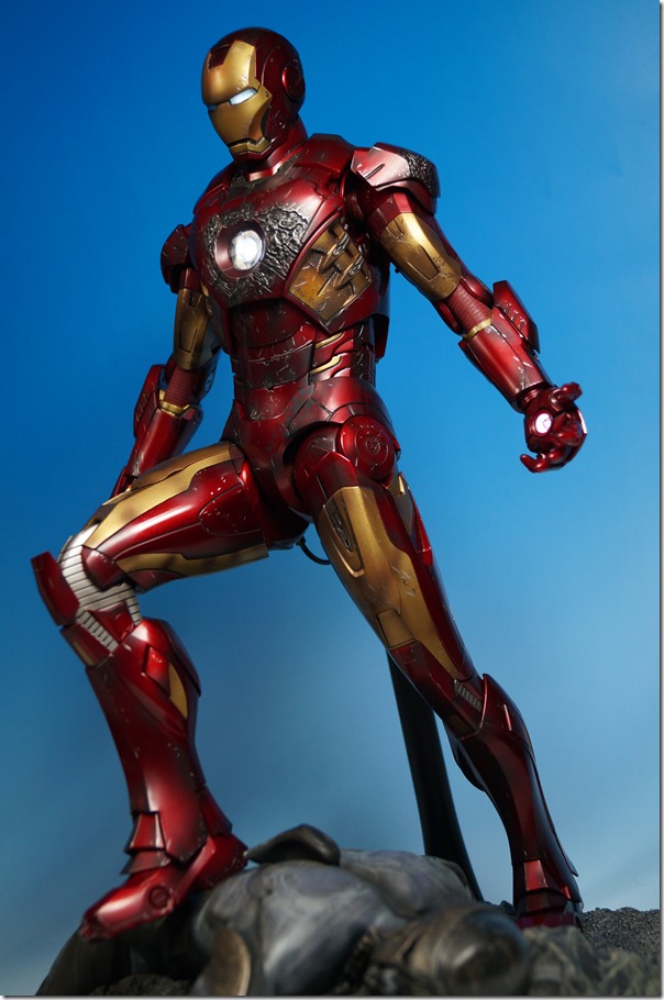 ホットトイズ アイアンマンマーク7 バトルダメージ ver. レビュー