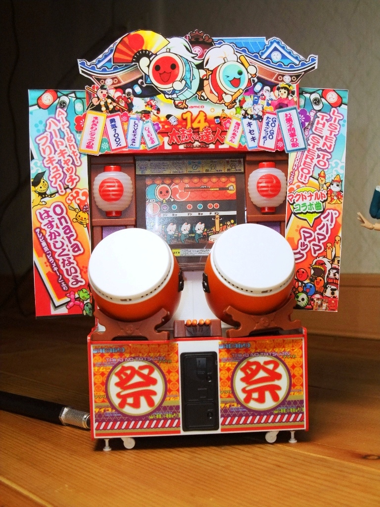 1/12 太鼓の達人 初代 アーケード筐体 プラモデル 1/12 太鼓の達人