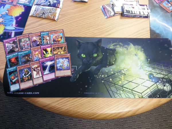 遊戯王 バトルパック3 モンスターリーグ プレイマット量子猫 遊戯王
