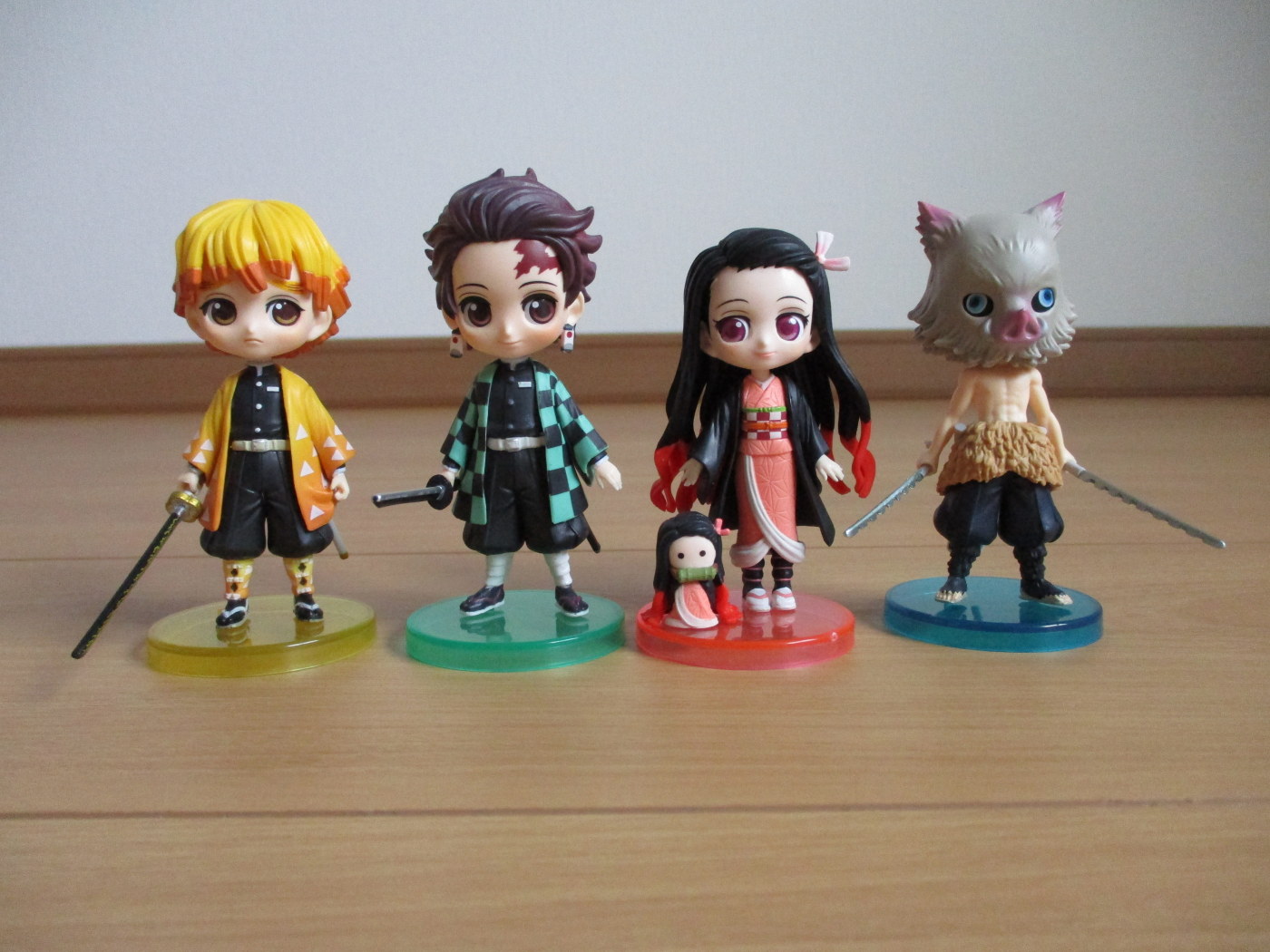 鬼滅の刃全巻＋公式ファンブック＋23巻特典フィギュア 鬼滅の刃全巻＋