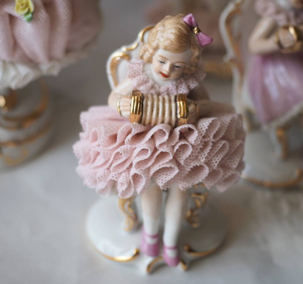 エル♡様専用】アイリッシュドレスデン 招き猫 陶器 フィギュリン 置物