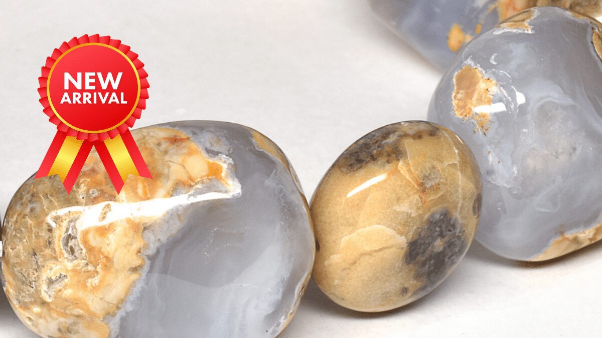 3/17新着｜天然石らしさ満載！母岩付きカルセドニー | premium stone