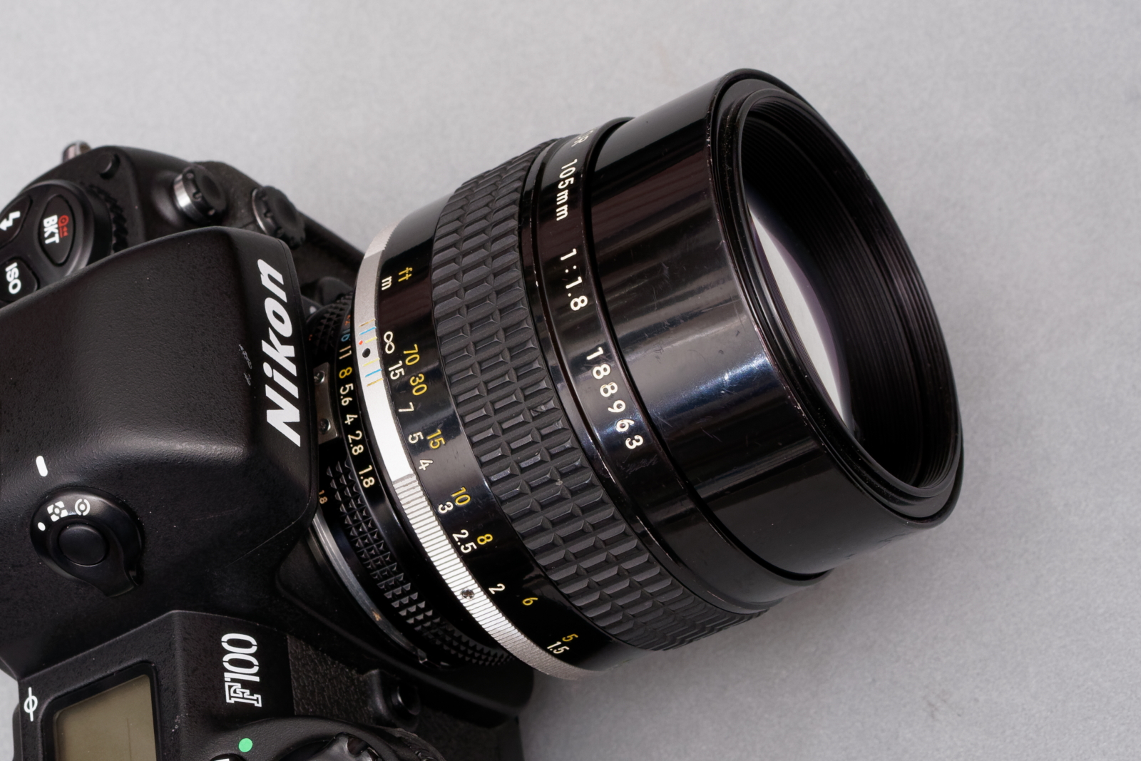 レンズ(単焦点) AI Nikkor 105mm F1.8S AI Nikkor 105mm F1.8S - 概要