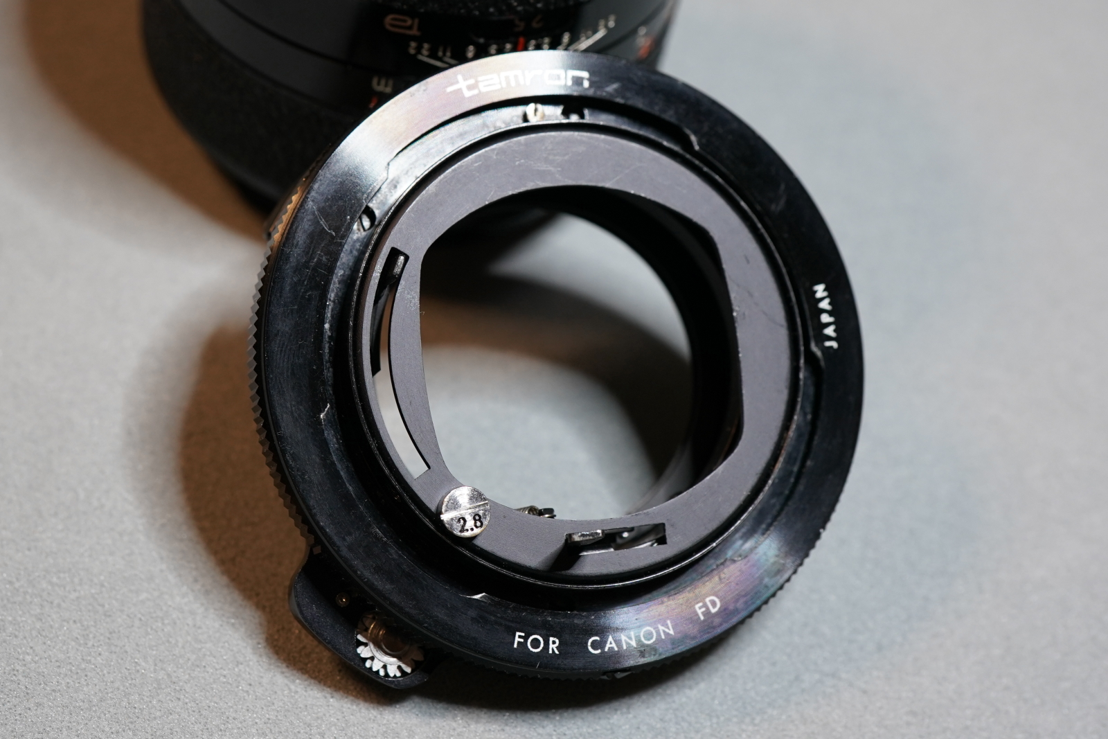 TAMRON 105mm F2.5（CT-105）- 小型・軽量のオールド中望遠レンズ