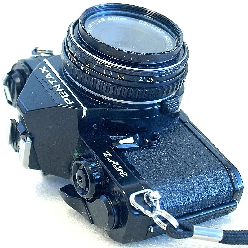 ImagingPixel: Pentax MV1 35mm SLR Film Camera