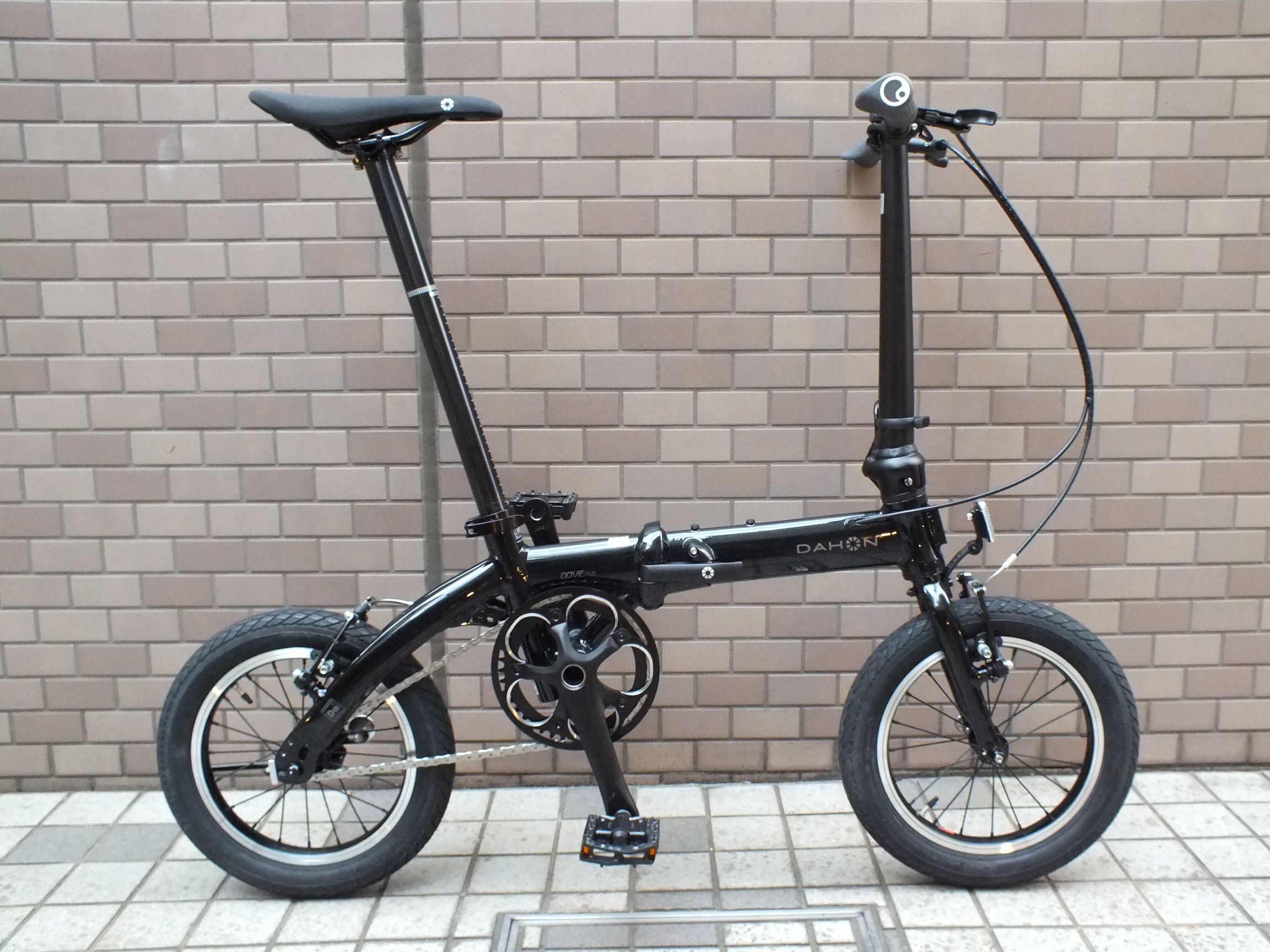 avelo Bicycle shop | アヴェロ バイシクル ショップ 浦和: Dahon Dove