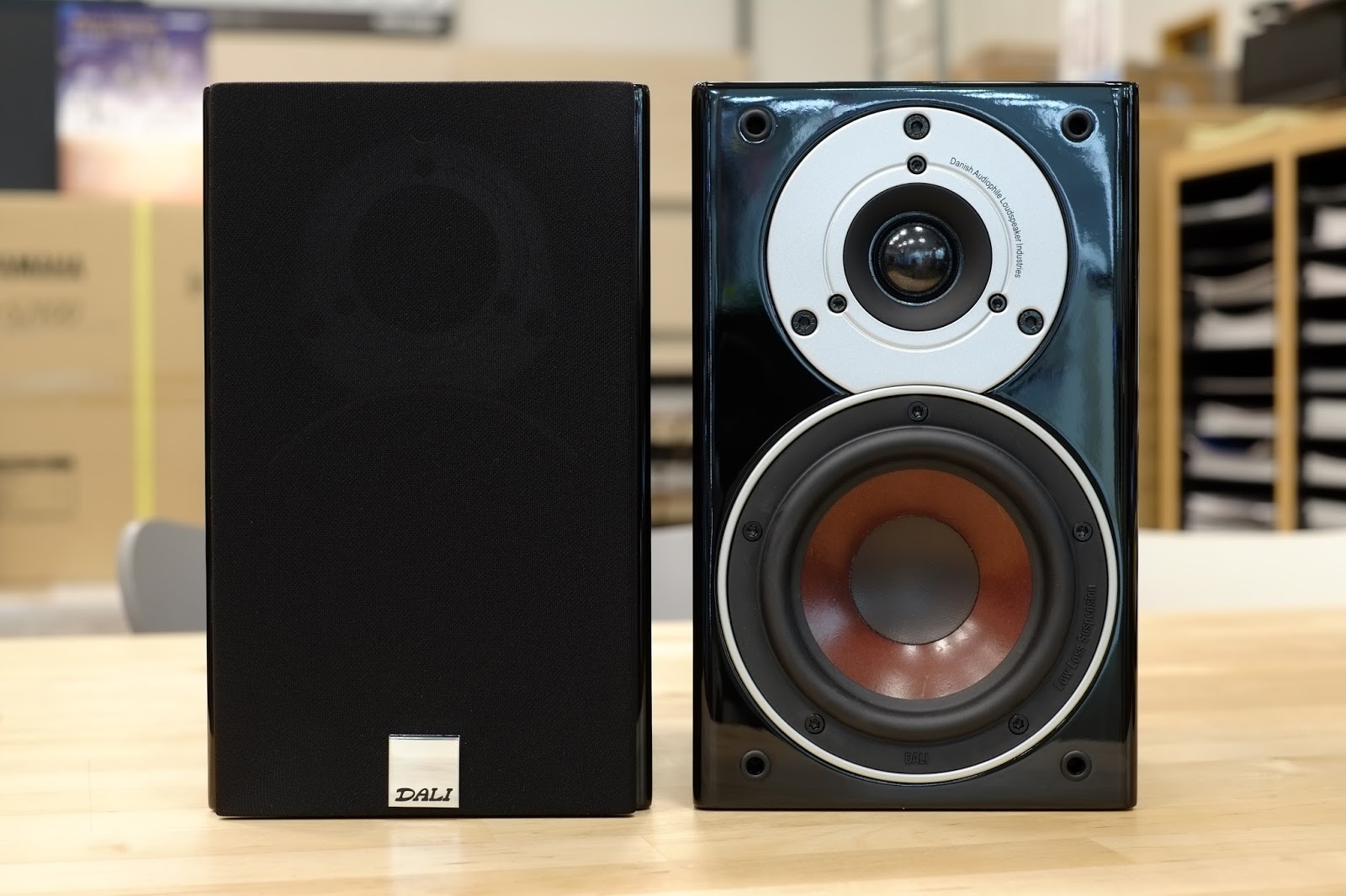 展示機導入】DALIのスピーカー『ZENSOR PICO』かわいらしいコが仲間入り♪