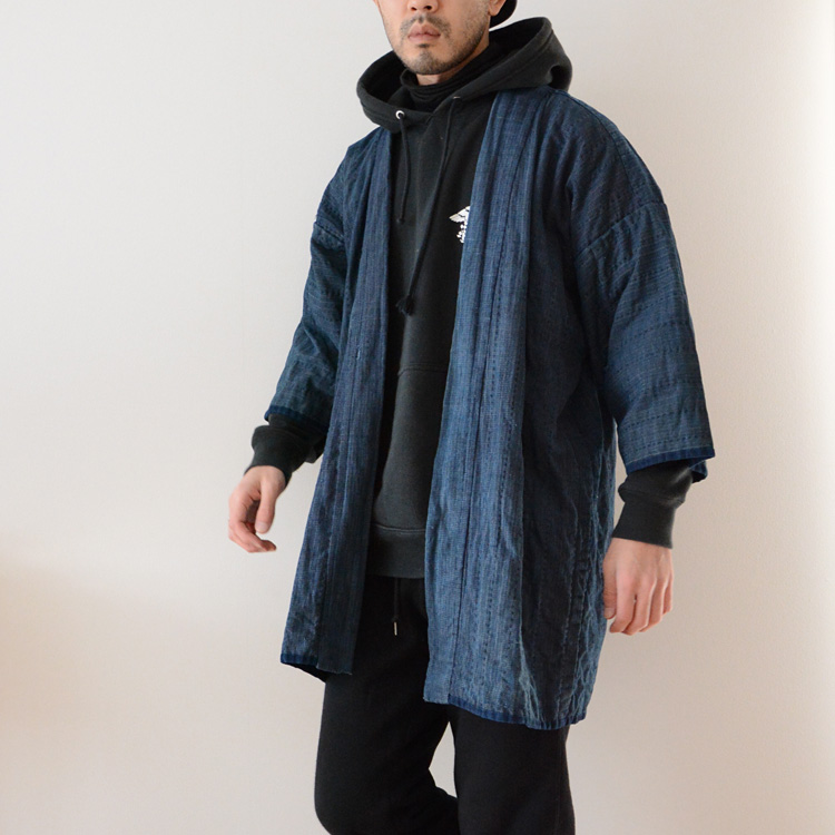 刺し子の入った藍染襤褸野良着