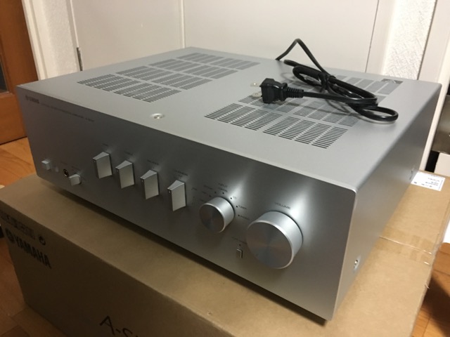 武蔵野オーディオ趣味: YAMAHA A-S501 仕上げも音も美しい、時代に即