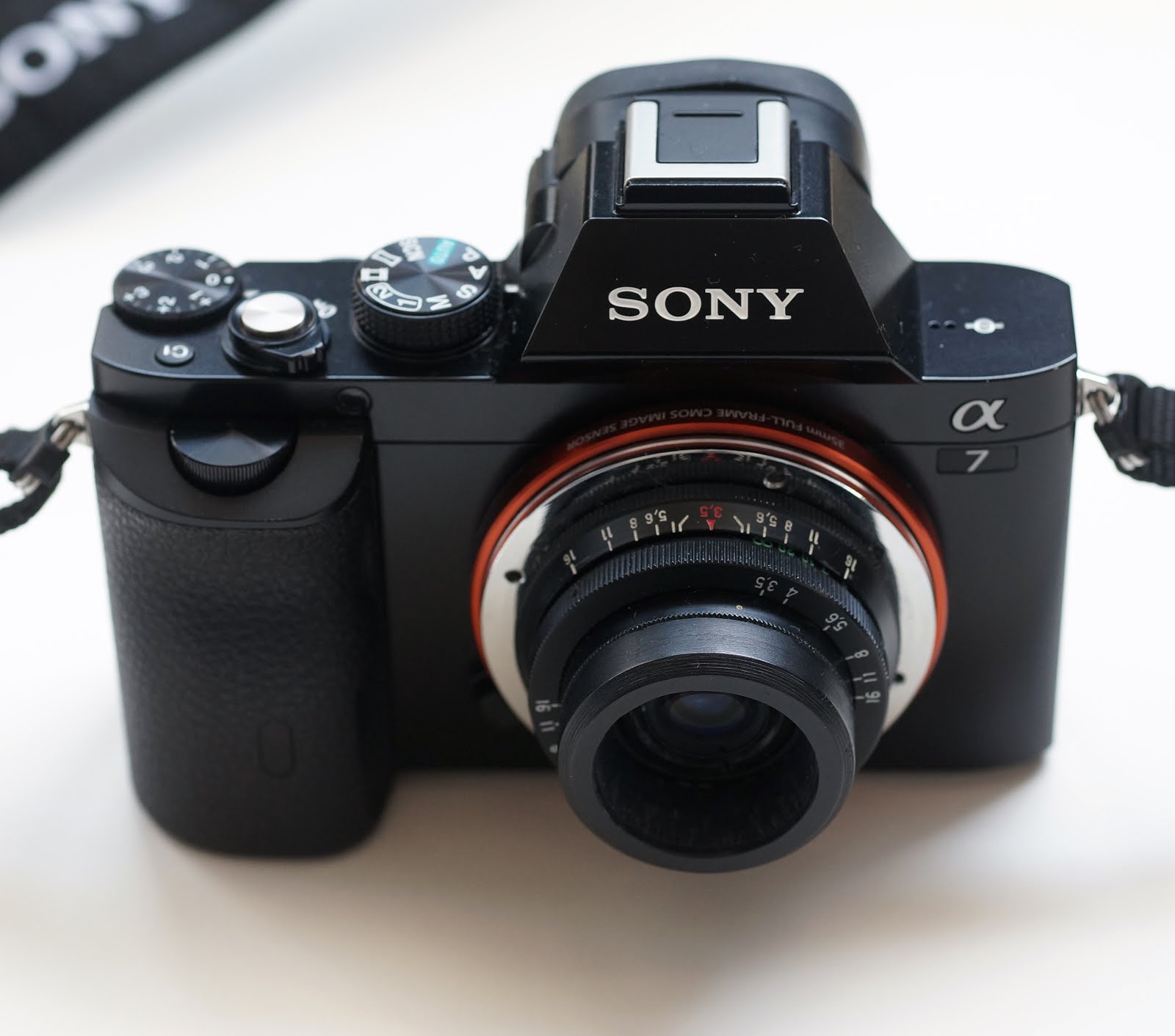 レンズ改造で遊ぶ: 京セラTD Tessar 3.5/35 T* テッサー35mm F3.5