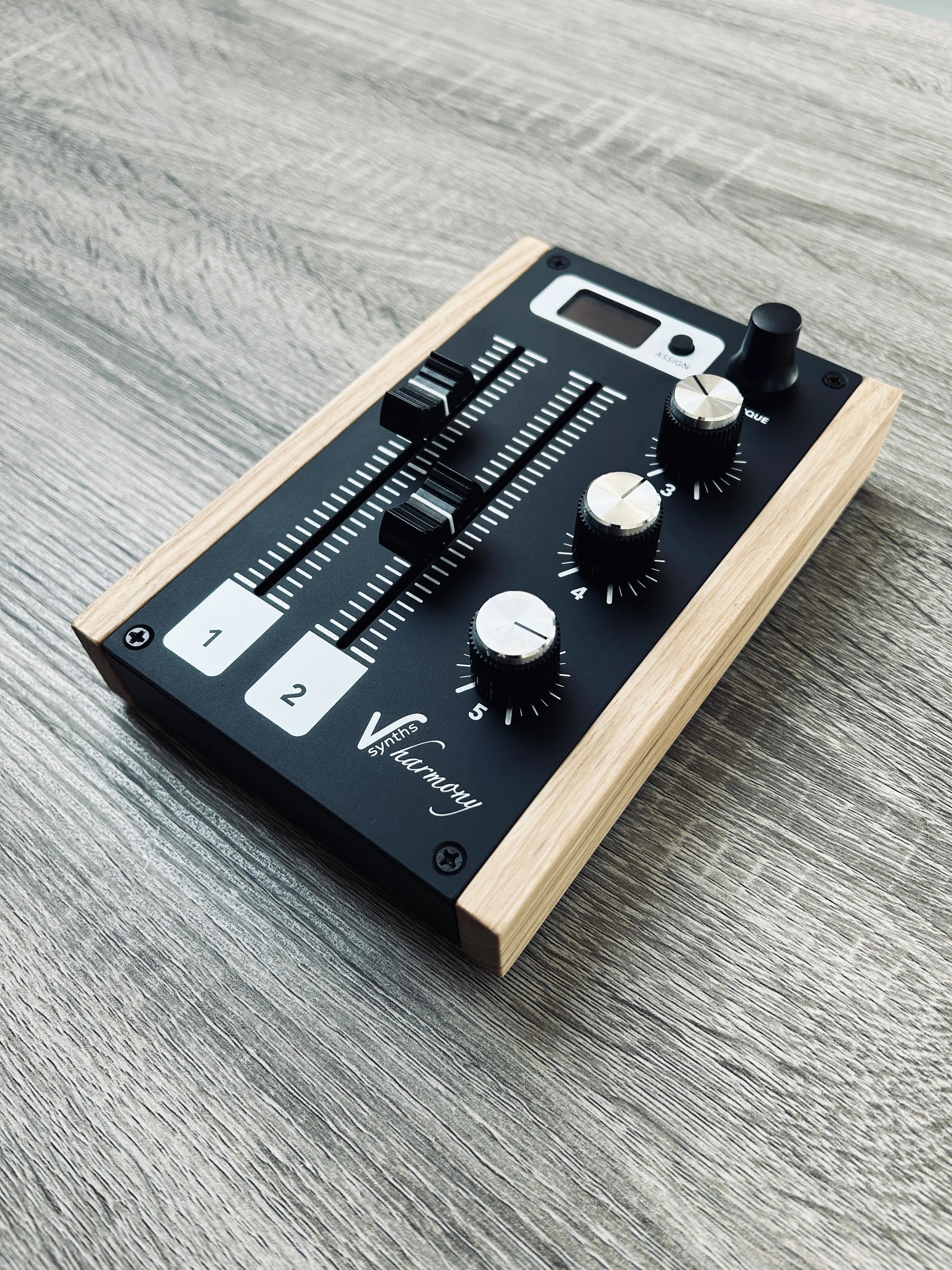 Viper Synths HARMONY MIDIコントローラー MATRIXSYNTH: Viper Synths