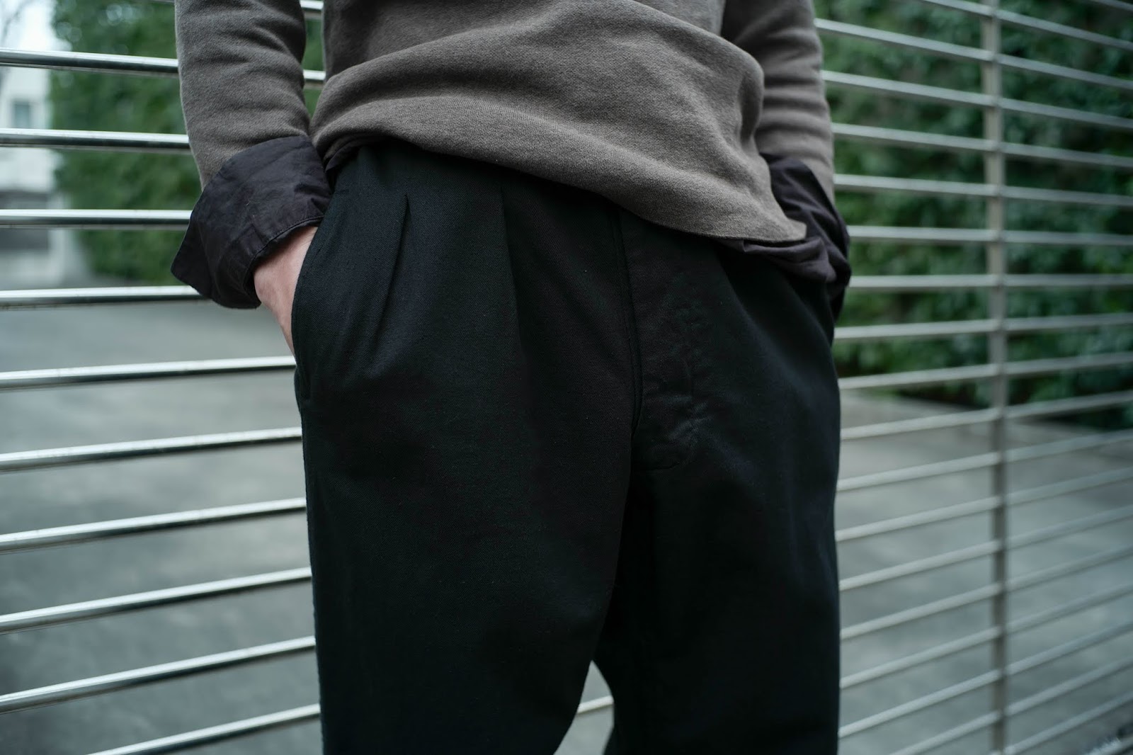 実物フランス軍 M-52チノ黒染め M52 フランス軍 チノパンツ実物 黒染め M52