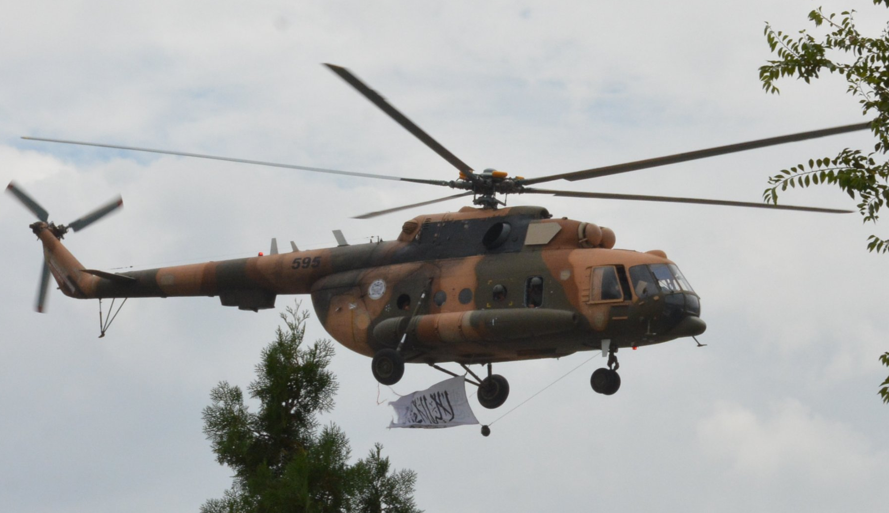 アフガニスタン撤退U.S.Navy CH-46D ミリタリー ジオラマ