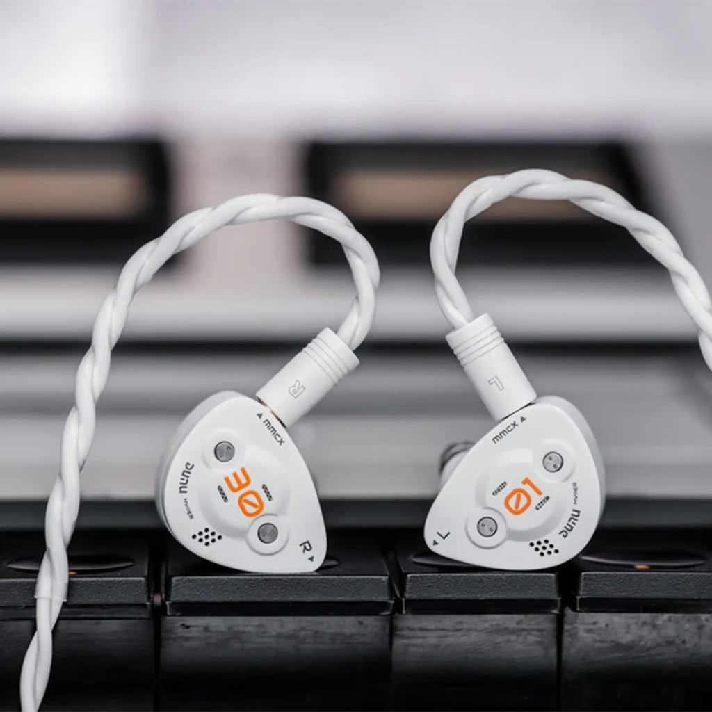 DUNU DK3001 BD Brain Dance Hybrid Universal IEMs | Bloom Audio