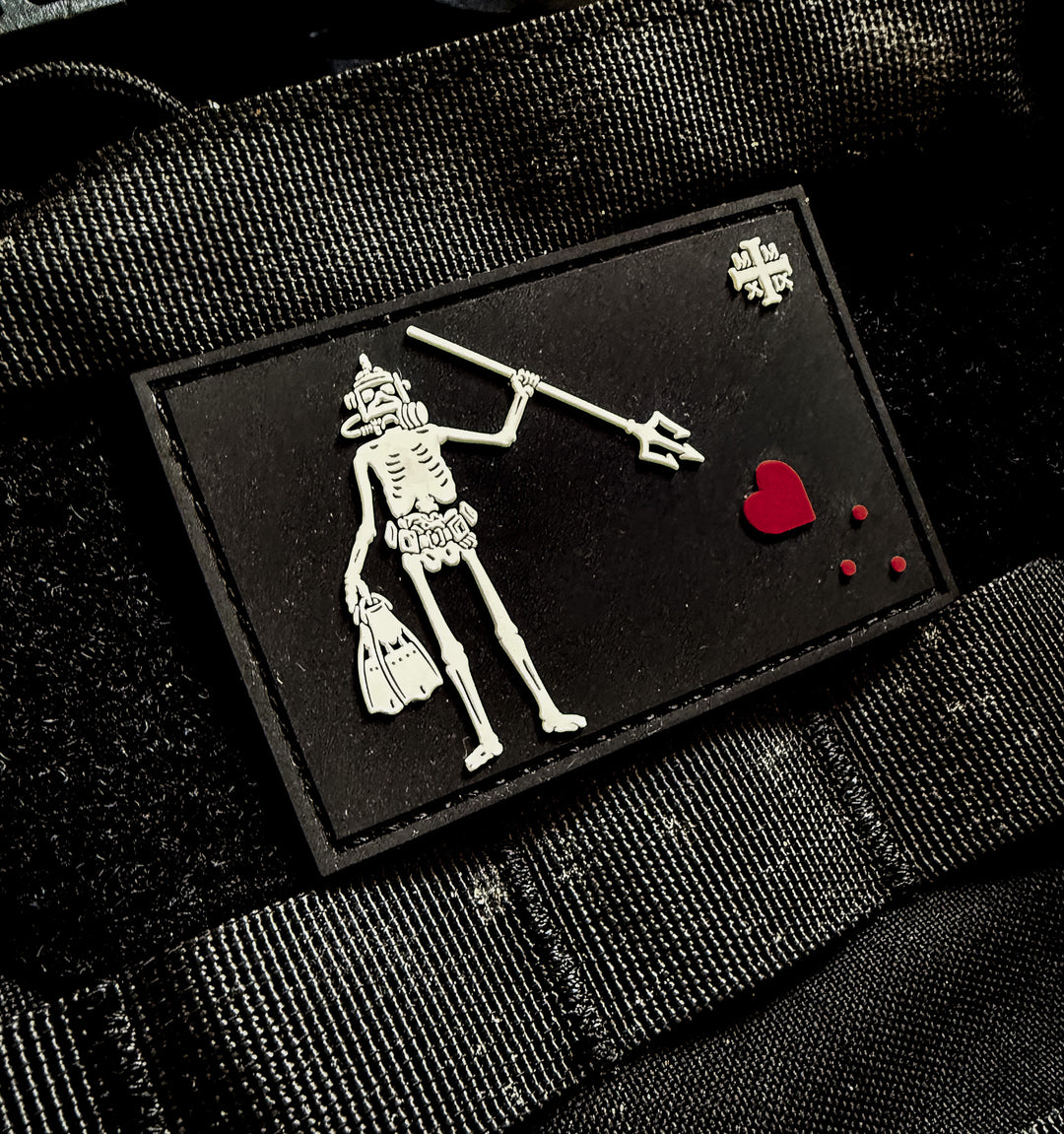 The Blackbeard Patch – Black Mask Divers