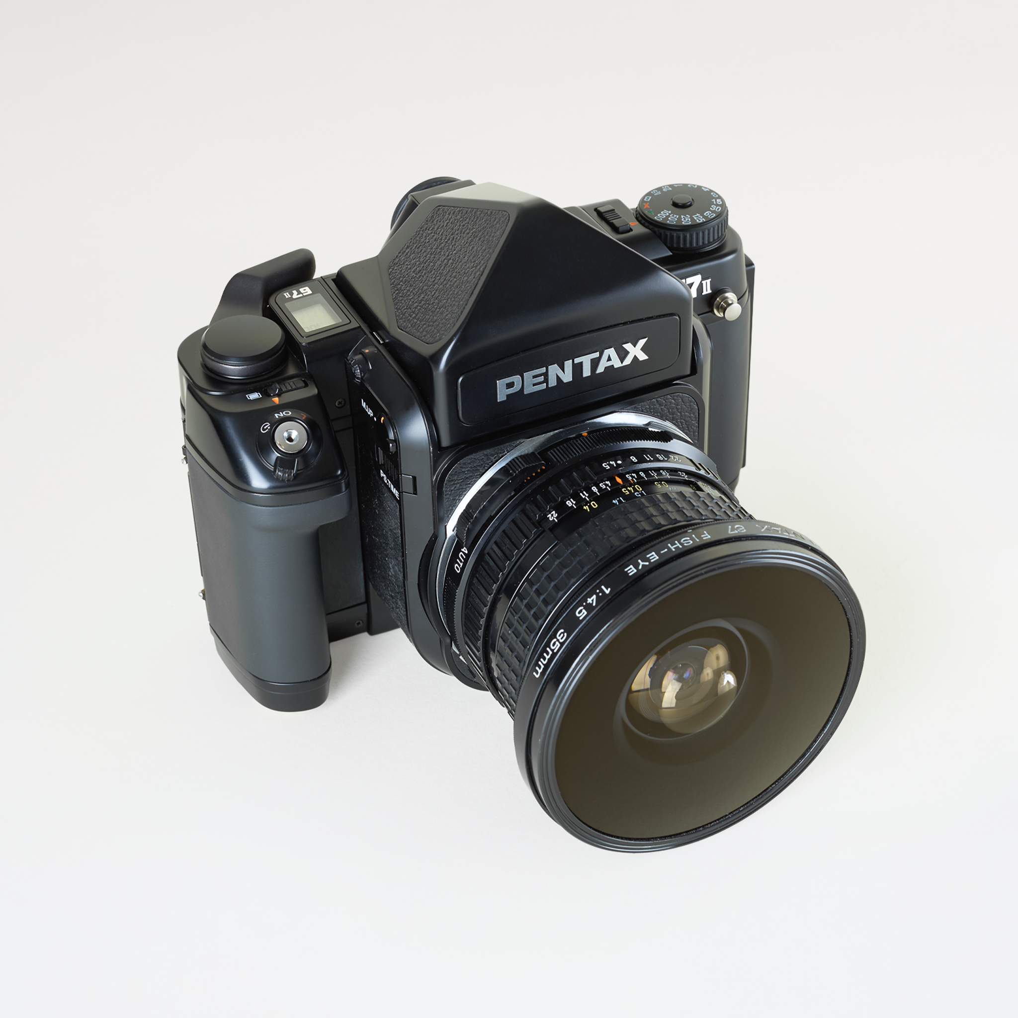 Pentax 67II With SMC Pentax Fish Eye 35mm F/4.5 – Brooklyn Film Camera