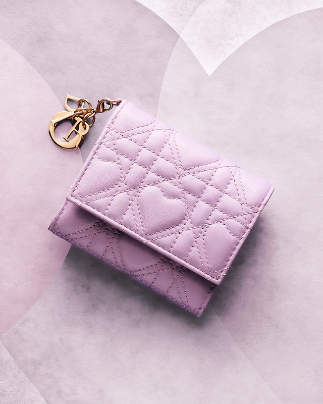 ディオール 幸運を運ぶ、ハートモチーフの日本限定アイテム