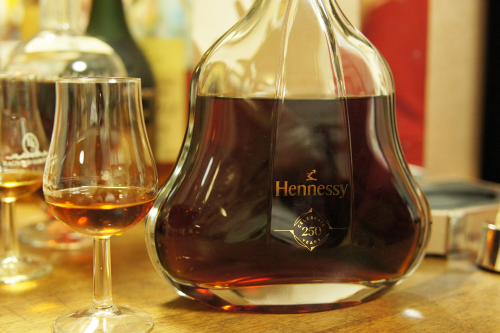 ヘネシー250周年コレクターブレンドのレビュー・感想 - Brandy Daddy