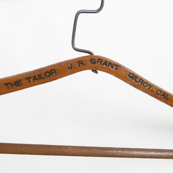 ヴィンテージ木製ハンガー3本リバース大戦