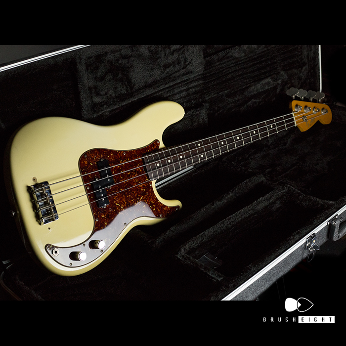 Brush eight / 【SOLD】Fender 2004 American Vintage '62 Precision