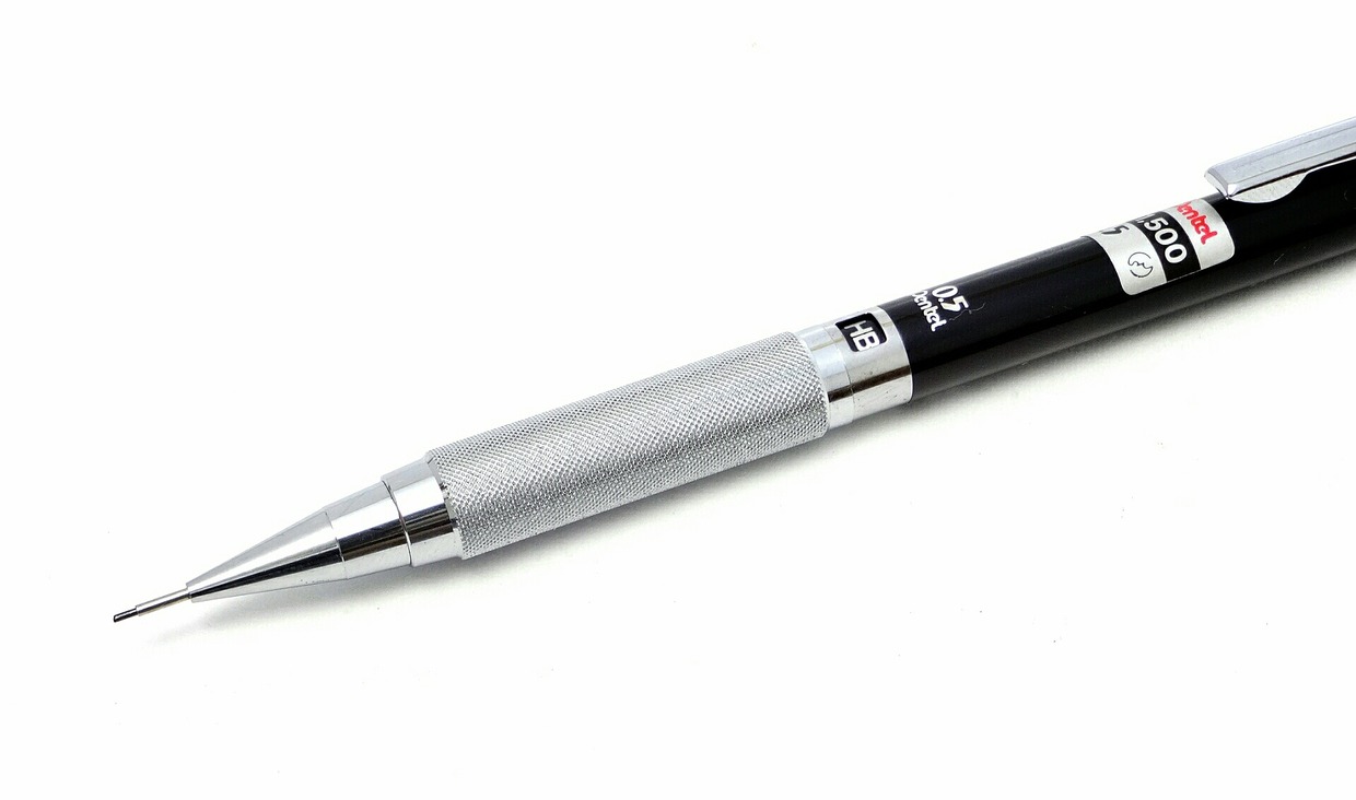 筆記具紹介30 ぺんてる グラフ PG1505 - ブングトーク