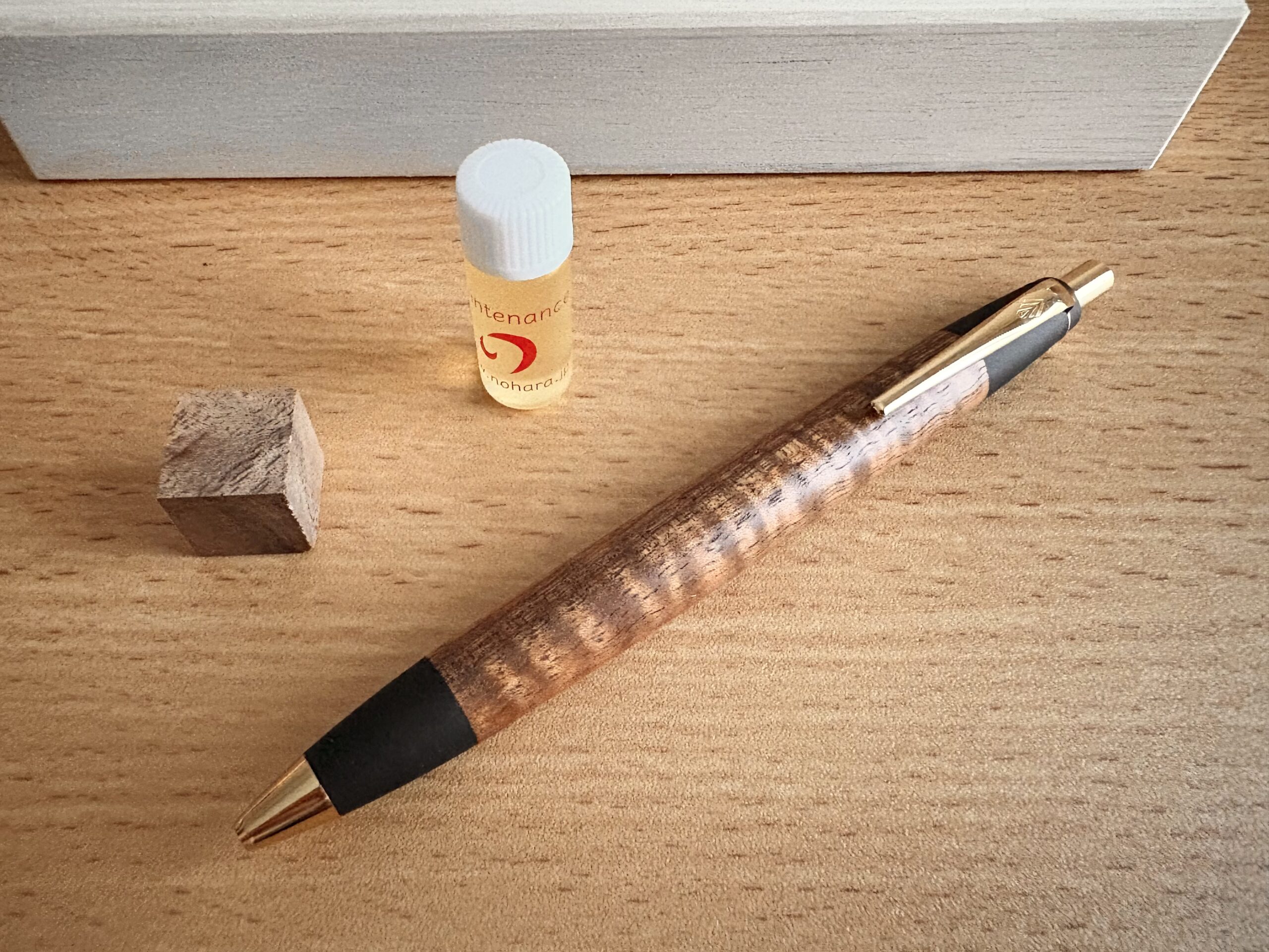 野原工芸「ハワイアンコアカーリー」届いたので普通にレビュー | 文具解析