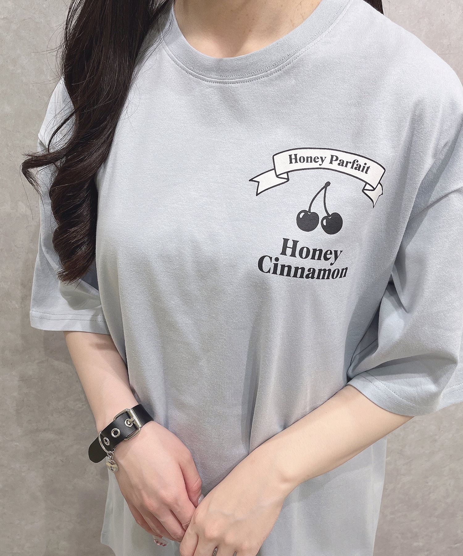 CINNAMONパフェTシャツ – BUNNY APARTMENT